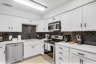 5041 Thunder Rd, Dallas, TX 75244 - Photo 5