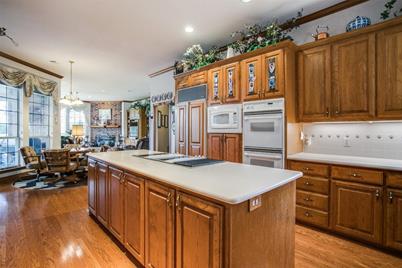 5609 Lyons Road, Garland, TX 75043 - Photo 7