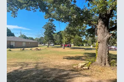 902 Palestine Street, Athens, TX 75751 - Photo 5