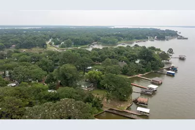 198 Thunderbird Drive, Mabank, TX 75156 - Photo 7