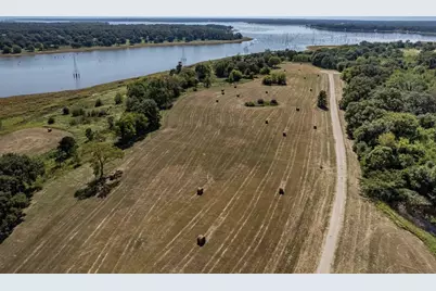 315 Private Road 7327, Emory, TX 75440 - Photo 7