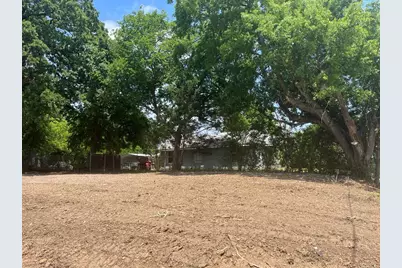 125 S Center Street, Bonham, TX 75418 - Photo 7