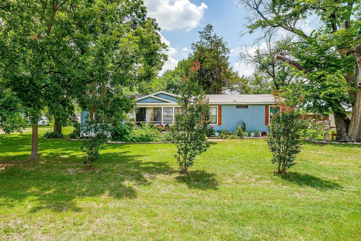 301 N Main St, Joshua, TX 76058 MLS 20350155 Coldwell Banker