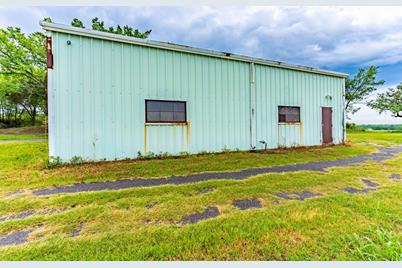 1021 W Grove Street, Kaufman, TX 75142 - Photo 9