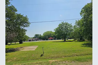 1901 N Kaufman Street, Ennis, TX 75119 - Photo 1