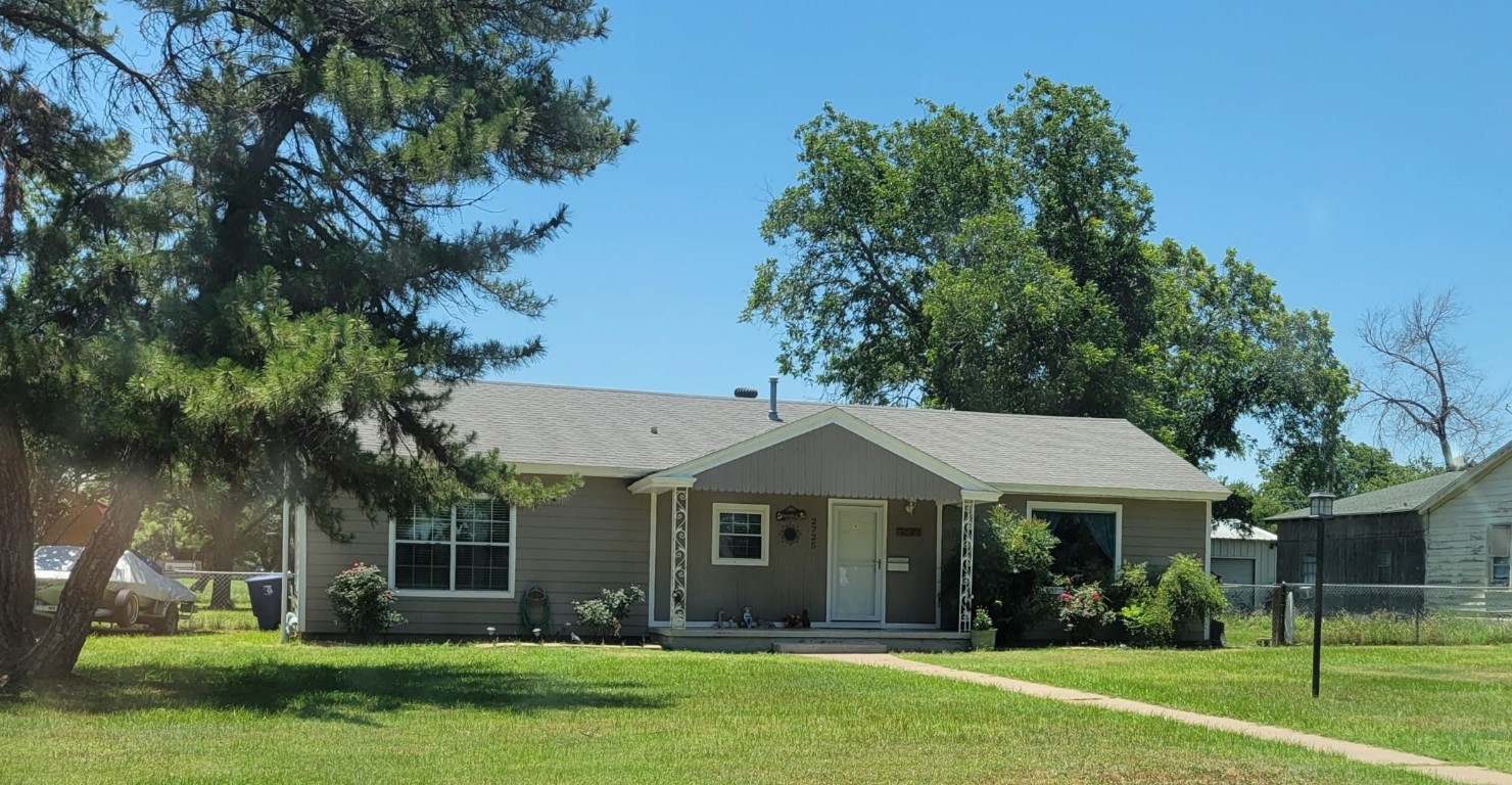 2725 Belmeade St, Brownwood, TX 76801 MLS 20364291 Coldwell Banker