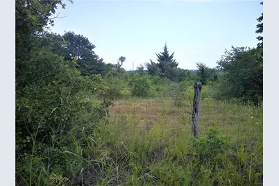 Tr 3 4 Wire, Bowie, TX 76230 - Photo 3