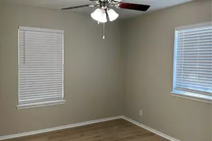 334 La Salle Dr, Van Alstyne, TX 75495 - Photo 13