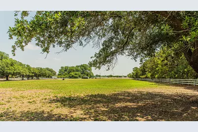 3931 Ranch Estates Circle, Plano, TX 75074 - Photo 5