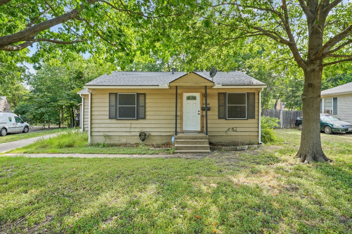 1455 Greenbrier Dr, River Oaks, TX 76114 MLS 20421152 Coldwell Banker