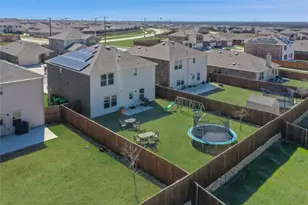 1309 Waggoner Dr, Aubrey, TX 76227 - Photo 3