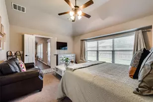633 Shotwell St, Crowley, TX 76036 - Photo 27
