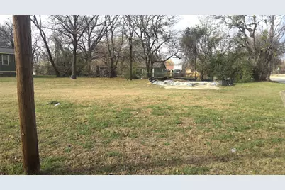4524 Meek Street, Dallas, TX 75216 - Photo 1