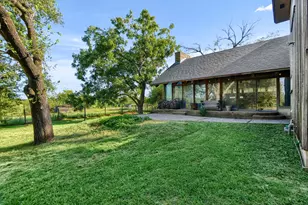 2021 W Walker St, Denison, TX 75020 - Photo 27