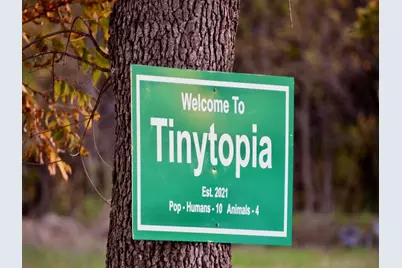 509 Ussery Street, Bowie, TX 76230 - Photo 3