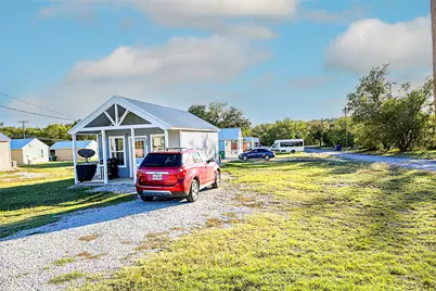 509 Ussery Street, Bowie, TX 76230 - Photo 17