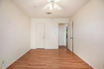 709 Pleasant Manor Manor, Burleson, TX 76028 - Photo 17