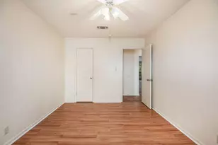 709 Pleasant Manor Manor, Burleson, TX 76028 - Photo 17