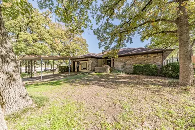 113 Hankins Drive, Azle, TX 76020 - Photo 1