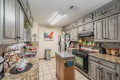 113 Hankins Drive, Azle, TX 76020 - Photo 5