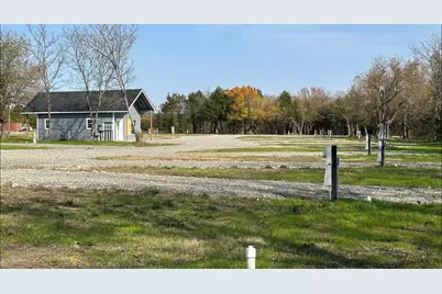 2141 Hwy 64, Ladonia, TX 75449 - Photo 15