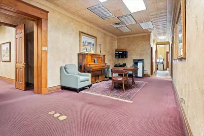 11 N Main Street, Cleburne, TX 76033 - Photo 9