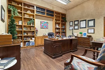 11 N Main Street, Cleburne, TX 76033 - Photo 23