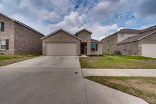 4432 Sagecroft Rd, Fort Worth, TX 76036 - Photo 3