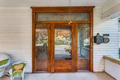 1215 Elizabeth Boulevard, Fort Worth, TX 76110 - Photo 3