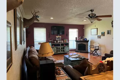 3208 N Roadrunner Court, Granbury, TX 76049 - Photo 5