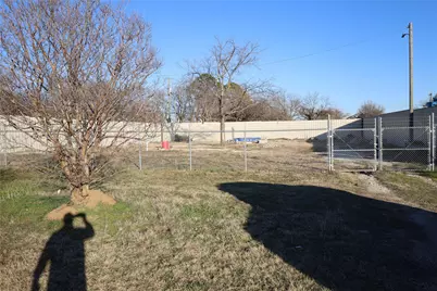 4208 N Main Street, Cleburne, TX 76058 - Photo 7