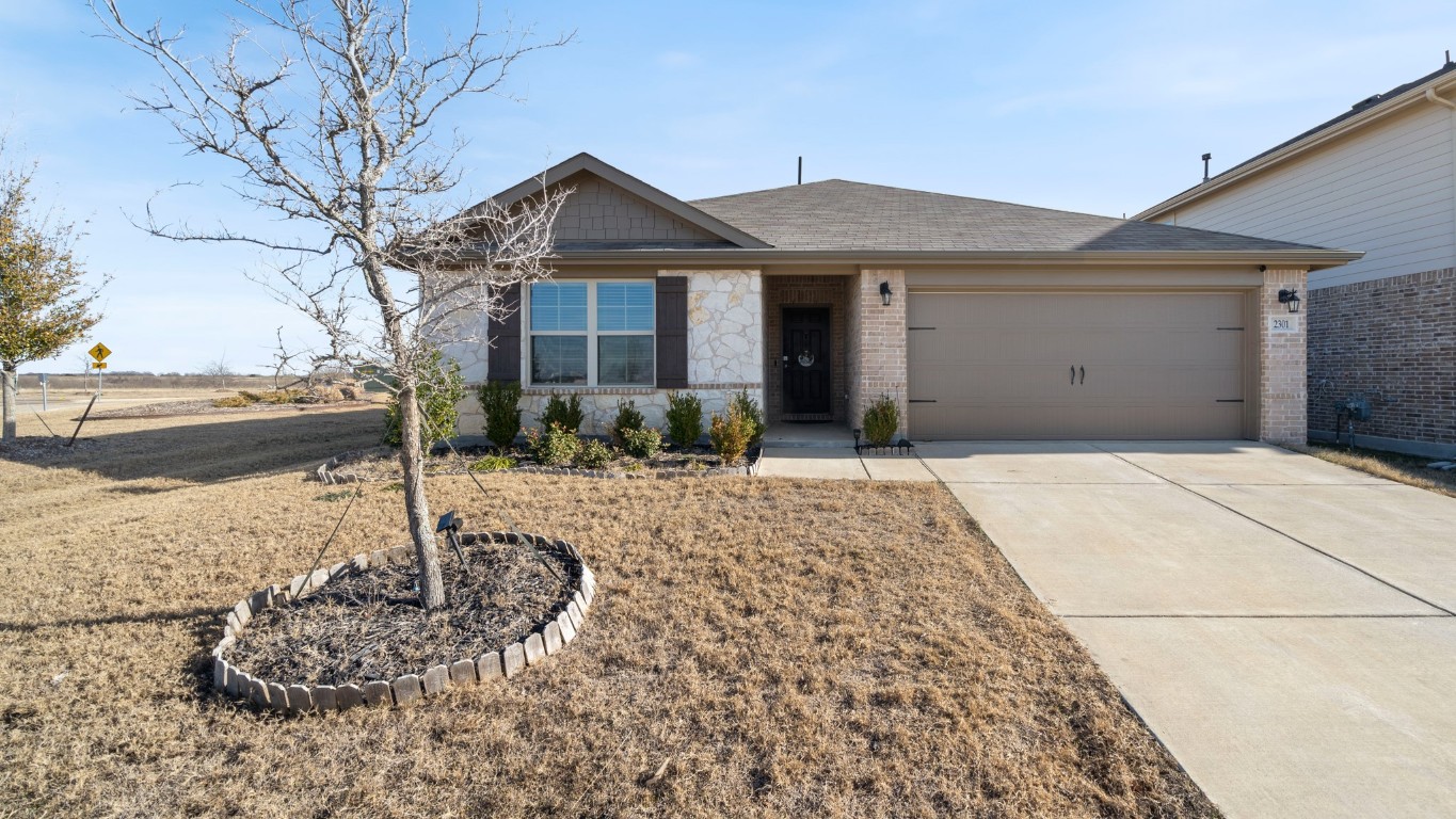 2301 Broken Bow Trl, Crandall, TX 75114 MLS 20517188 Coldwell Banker