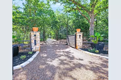 172 Springfield Bend, Bartonville, TX 76226 - Photo 1