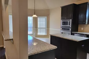333 Cave River Dr, Murphy, TX 75094 - Photo 3
