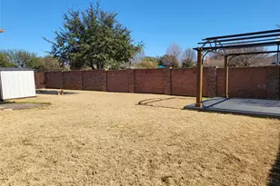 333 Cave River Dr, Murphy, TX 75094 - Photo 5