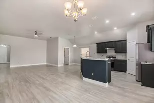 5749 Diamond Valley Dr, Fort Worth, TX 76179 - Photo 7