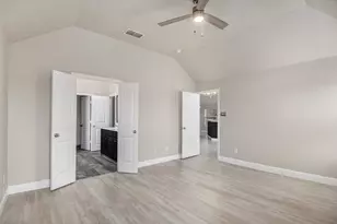 5749 Diamond Valley Dr, Fort Worth, TX 76179 - Photo 17