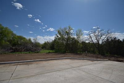 640 W Kilpatrick Street, Cleburne, TX 76033 - Photo 3