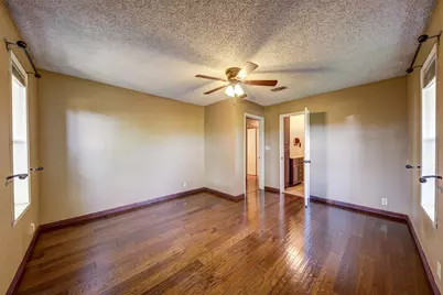 551 County Road 3390, Paradise, TX 76073 - Photo 17