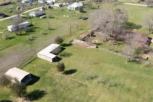 551 Co Rd 3390, Paradise, TX 76073 - Photo 35