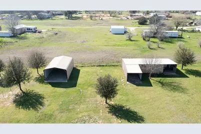 551 County Road 3390, Paradise, TX 76073 - Photo 31
