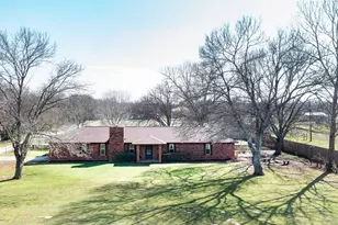 551 County Road 3390, Paradise, TX 76073 - Photo 23