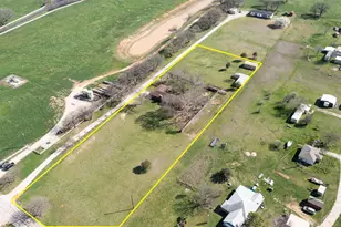 551 County Road 3390, Paradise, TX 76073 - Photo 35