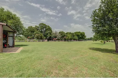 551 County Road 3390, Paradise, TX 76073 - Photo 33
