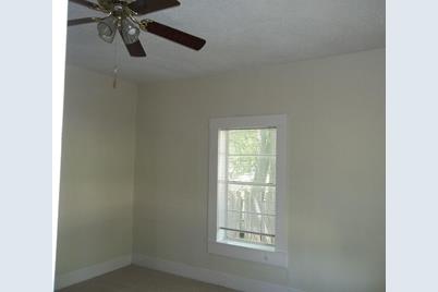 352 E Belt Line Road, Wilmer, TX 75172 - Photo 13