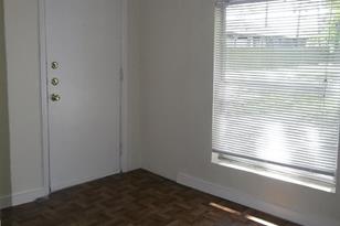 352 E Belt Line Rd, Wilmer, TX 75172 - Photo 11