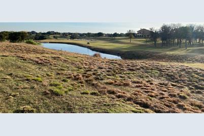 8008 Retreat Boulevard, Cleburne, TX 76033 - Photo 9