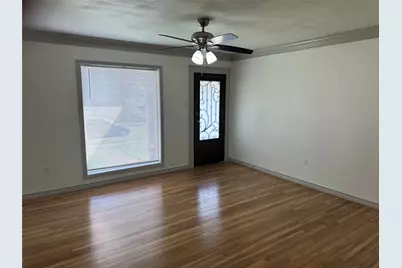 809 Cliffdale Avenue, Dallas, TX 75211 - Photo 3