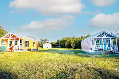 506 Green Street, Bowie, TX 76230 - Photo 17