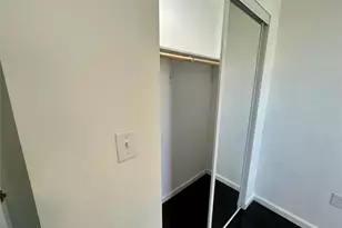 506 Green St, Bowie, TX 76230 - Photo 9